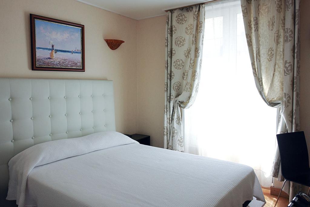 Hotel Du Mont Blanc Παρίσι Δωμάτιο φωτογραφία